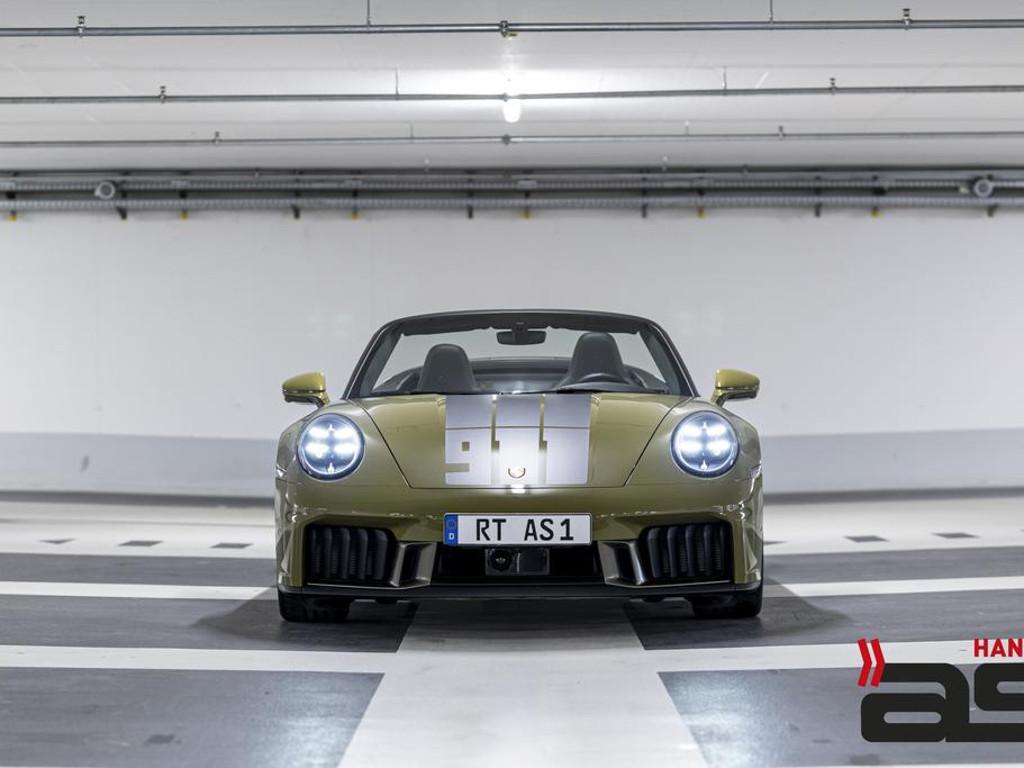 Porsche 911