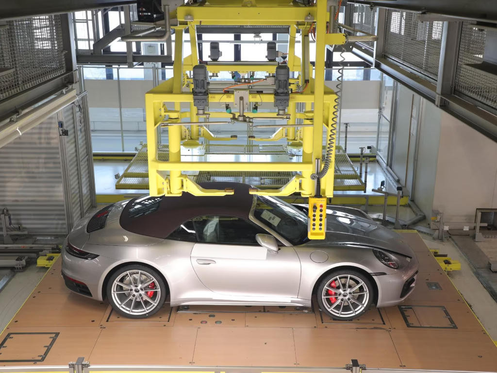 Porsche 911 2022 Benzine