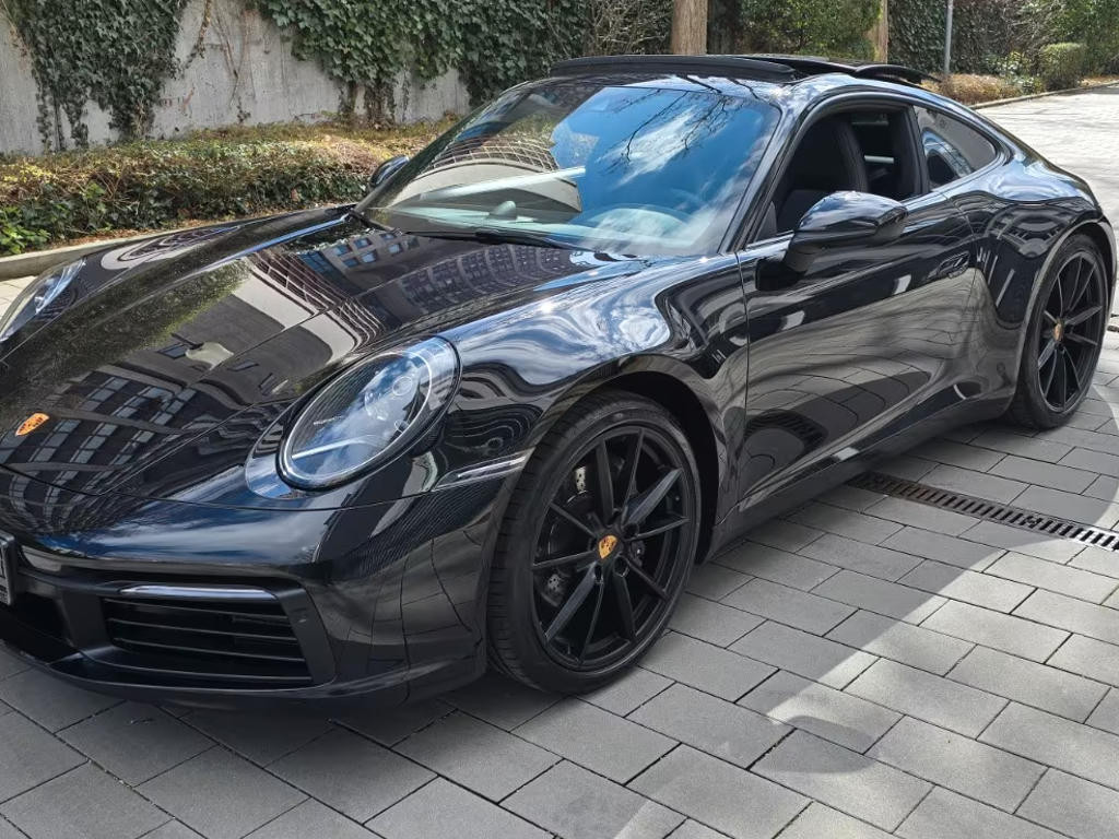 Porsche 911 2023 Benzine