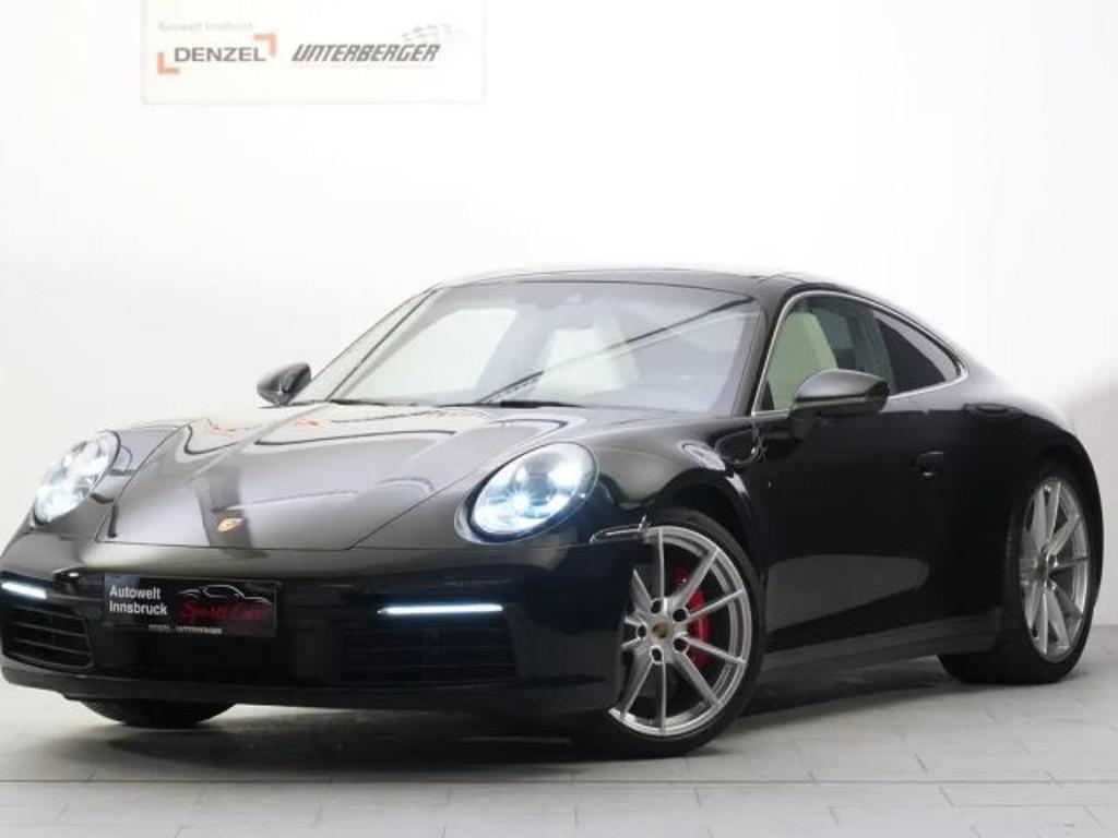 Porsche 911 2021 Benzine