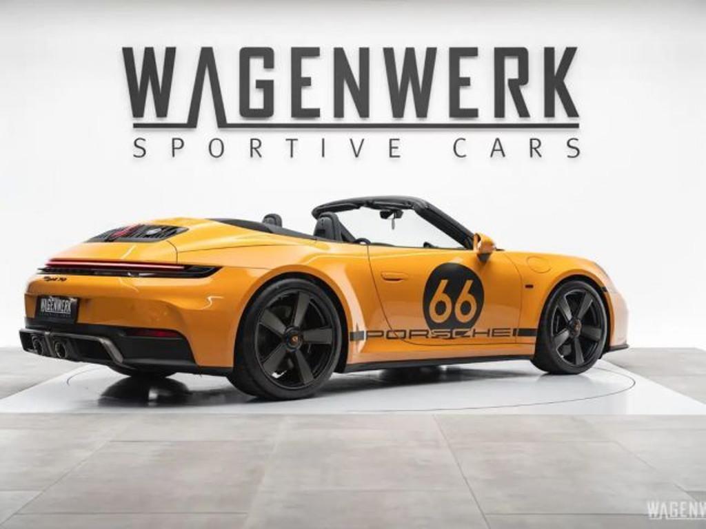 Porsche 911