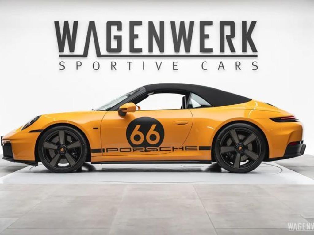 Porsche 911