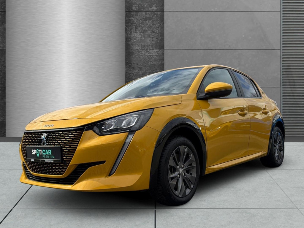 Peugeot e-208