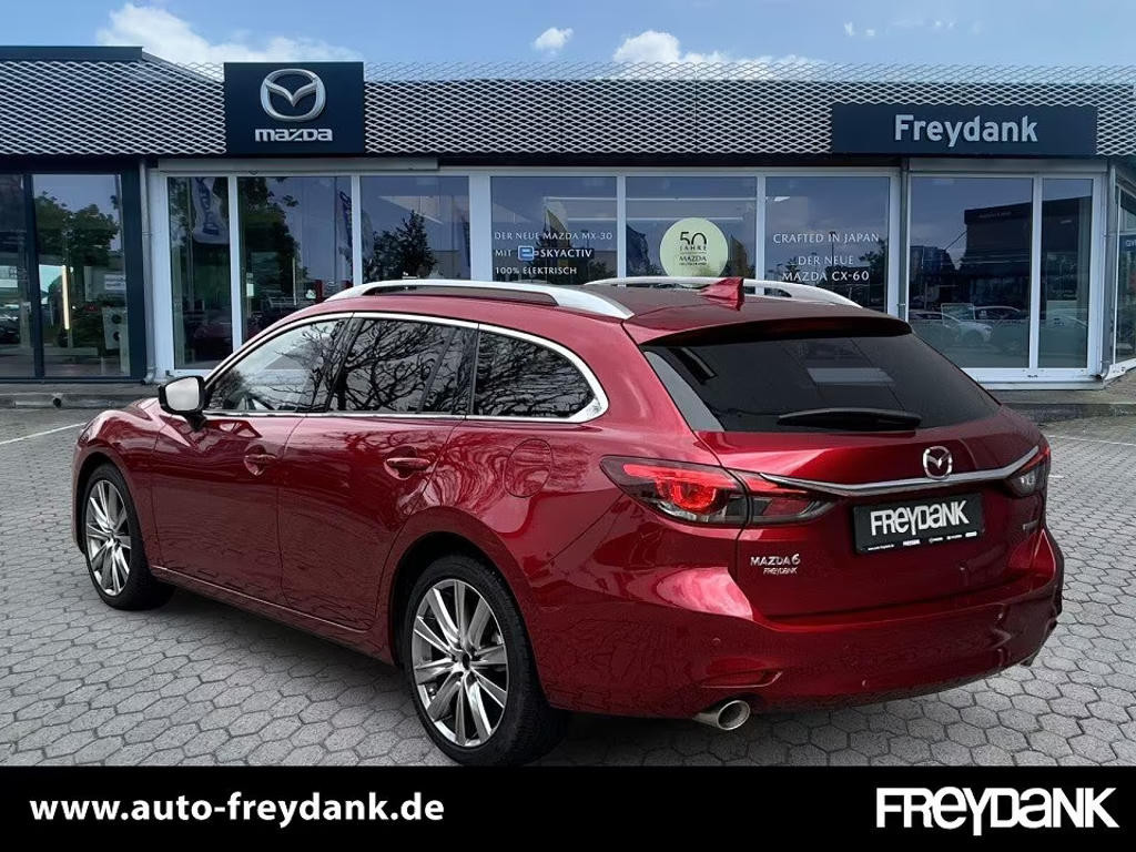 Mazda 6