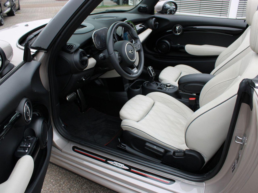 Mini John Cooper Works Cabrio