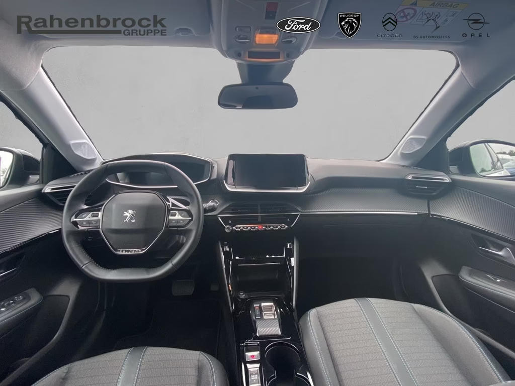 Peugeot e-208