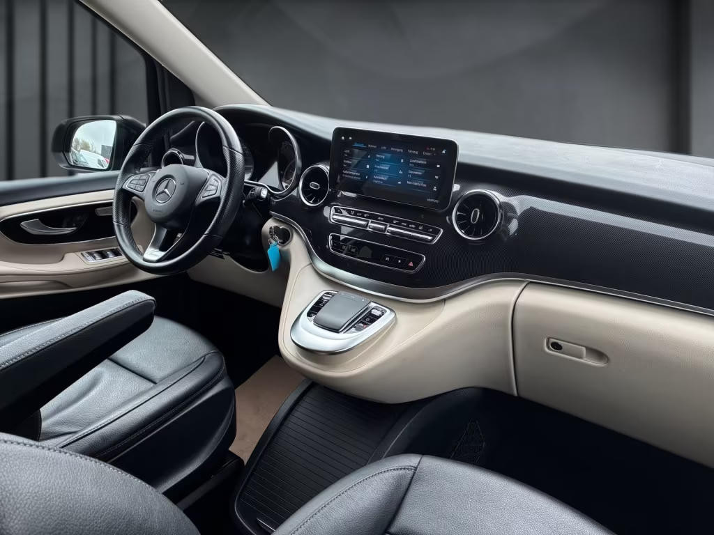 Mercedes-Benz Marco Polo