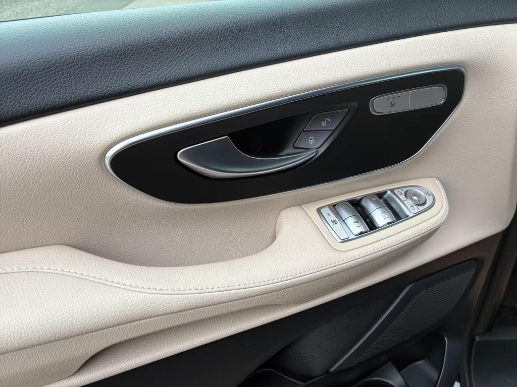 Mercedes-Benz Marco Polo