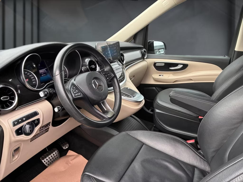 Mercedes-Benz Marco Polo