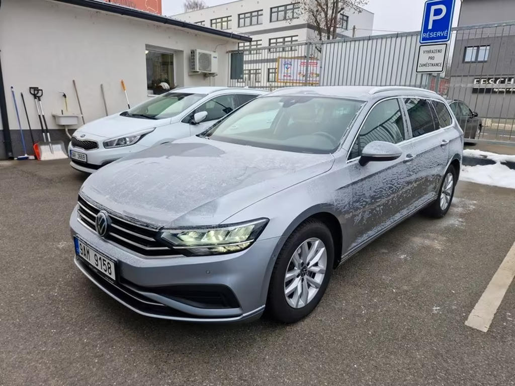 Volkswagen Passat 2022 Benzine