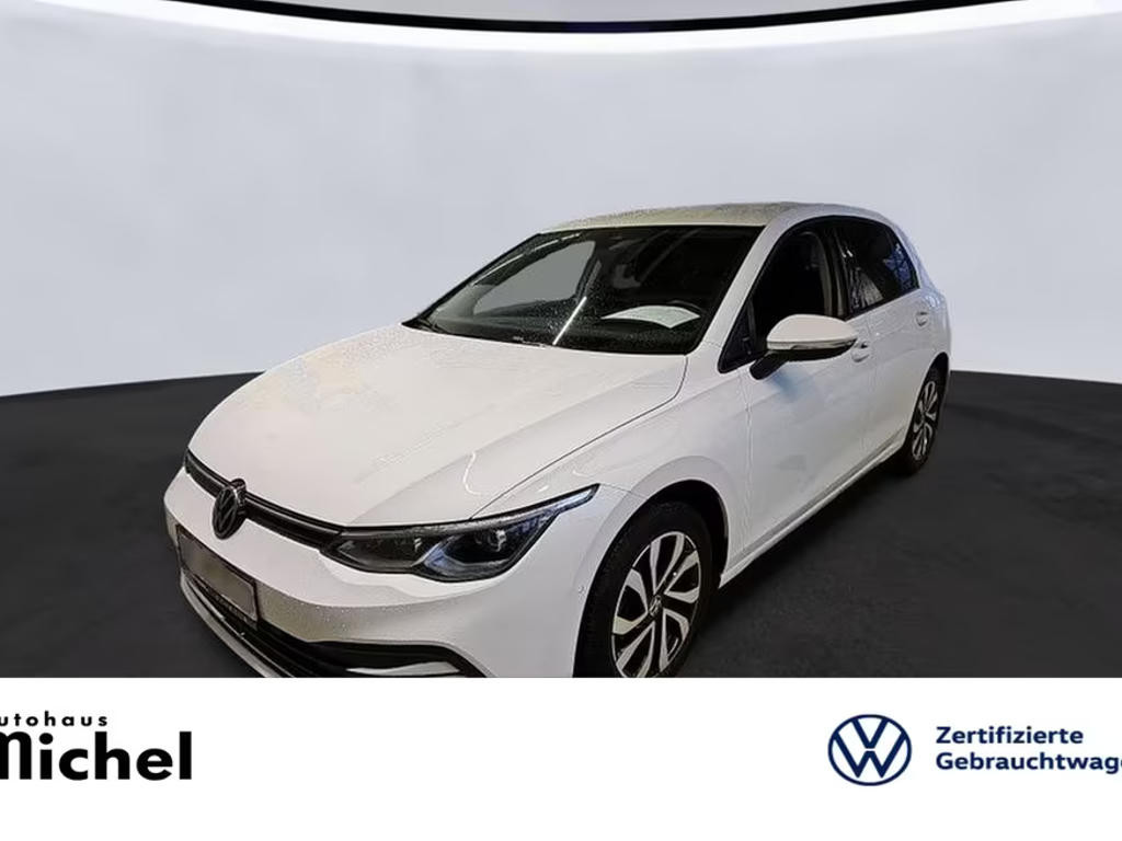 Volkswagen Golf 2023 Benzine