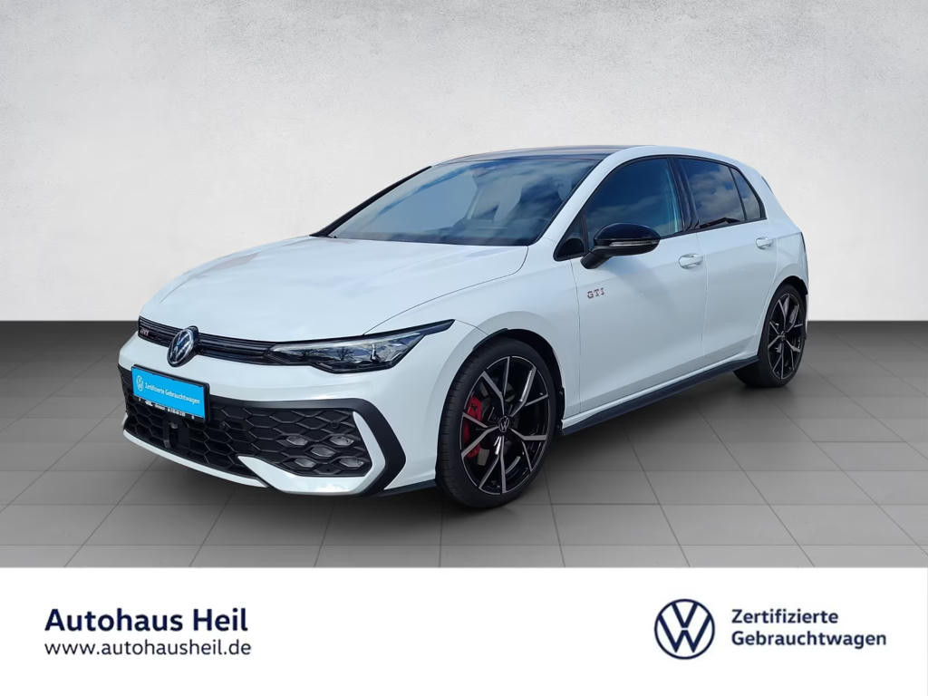 Volkswagen Golf 2025 Benzine