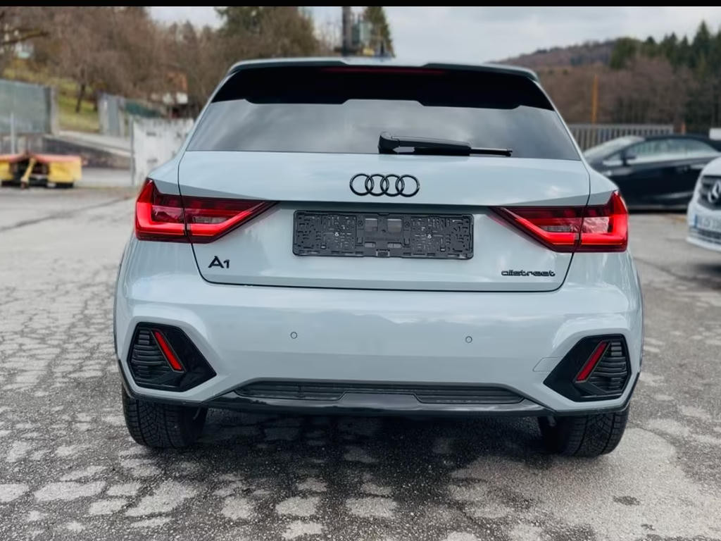 Audi A1