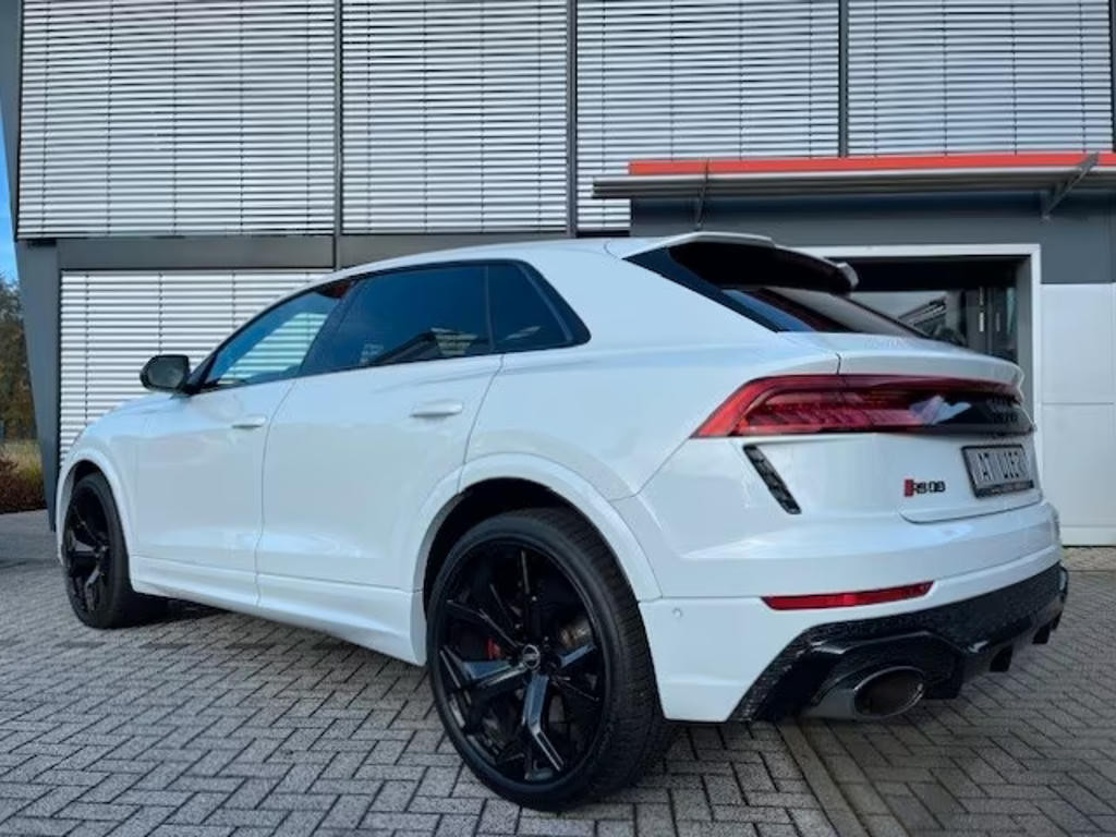 Audi RS Q8