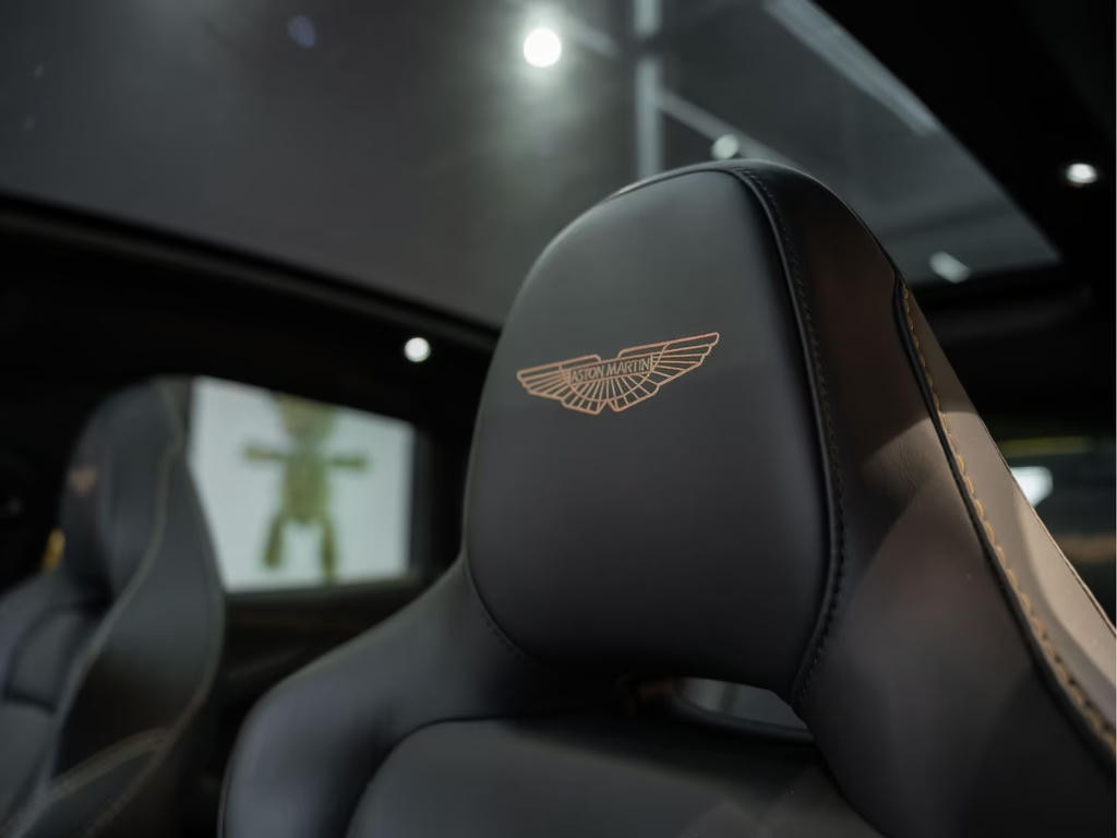 Aston Martin DBX