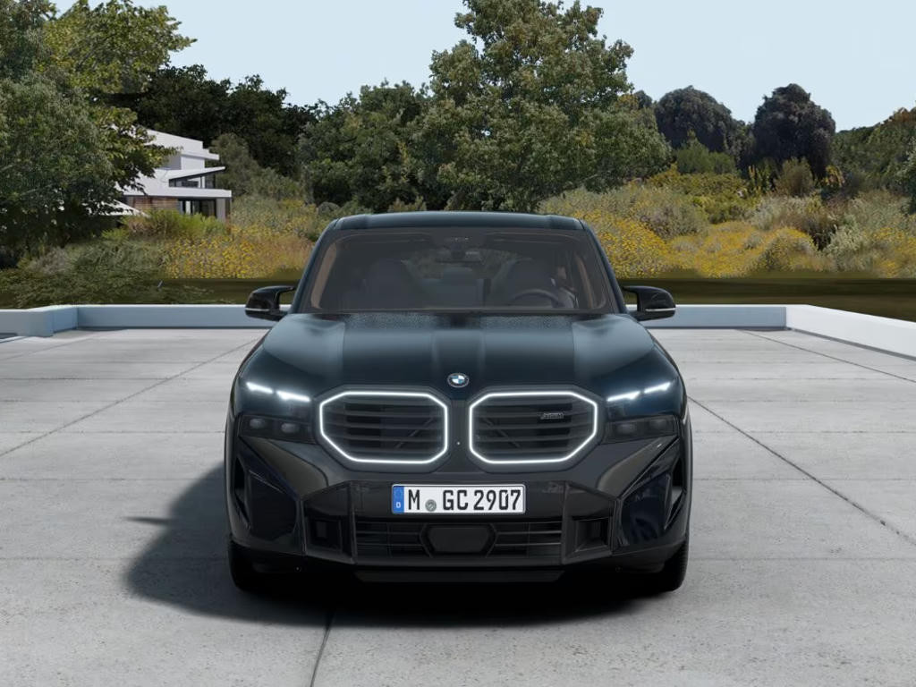 BMW XM