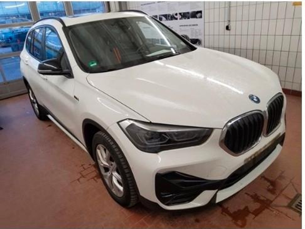 BMW X1 2022 Hybride Benzine