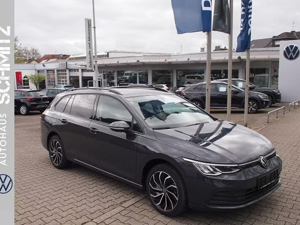 Volkswagen Golf 2022 Benzine