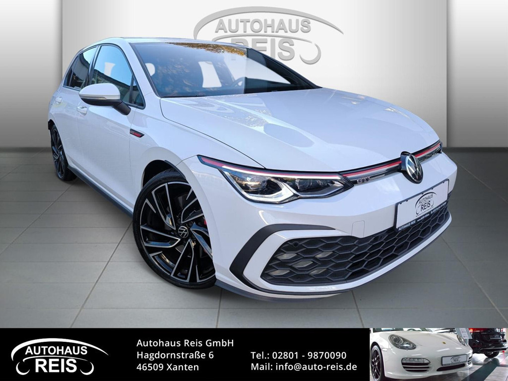 Volkswagen Golf 2022 Benzine