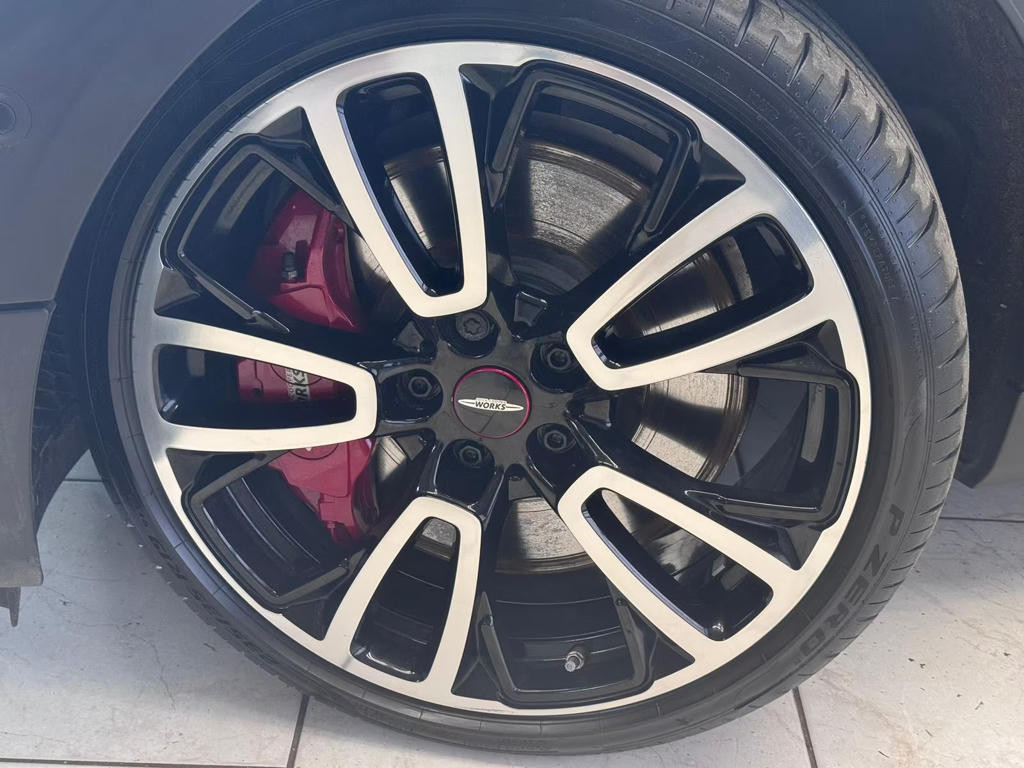 Mini John Cooper Works Clubman