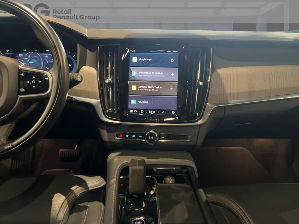 Volvo V90 Cross Country