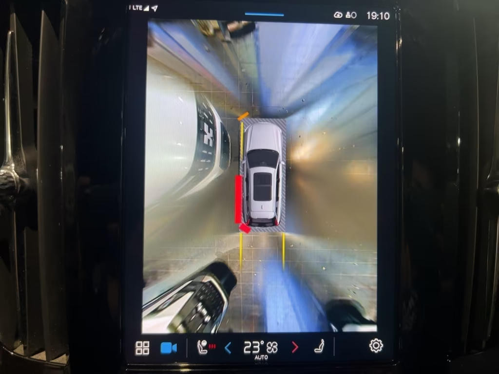 Volvo V90 Cross Country