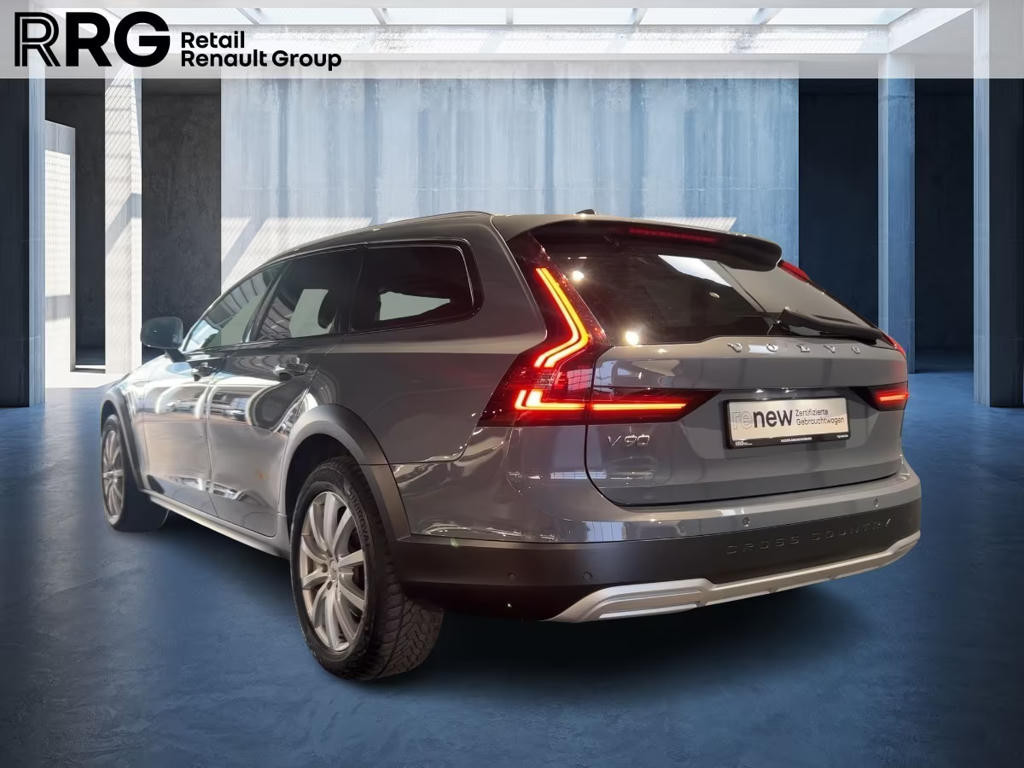 Volvo V90 Cross Country