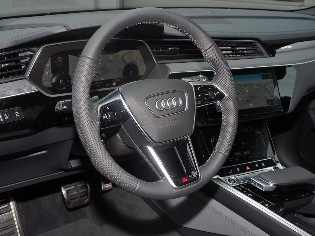 Audi Q8 e-tron
