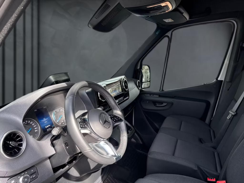 Mercedes-Benz eSprinter