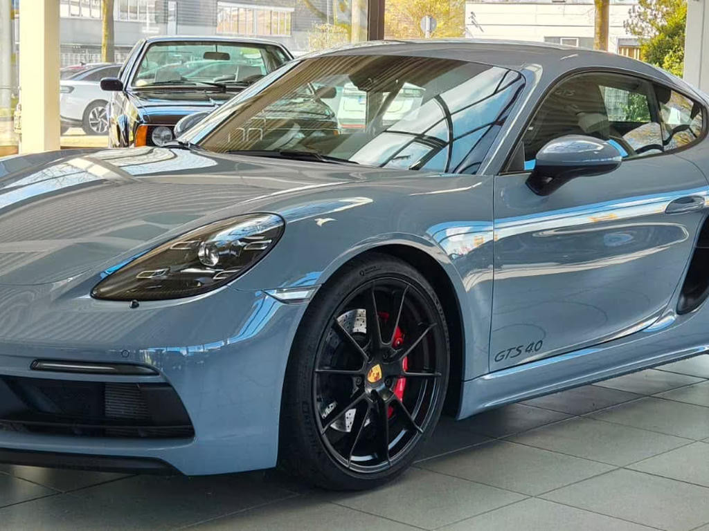 Porsche Cayman 2024 Benzine