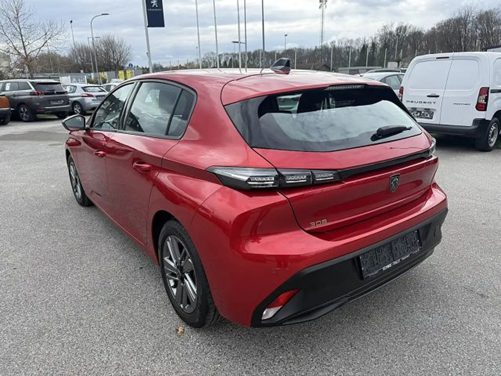 Peugeot 308