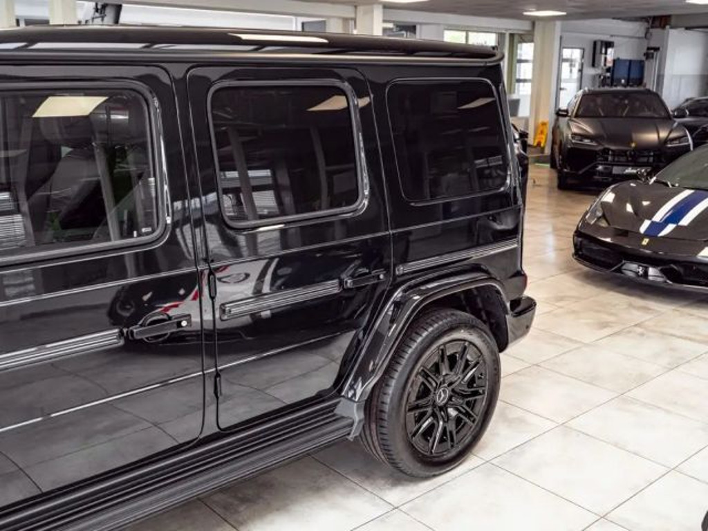 Mercedes-Benz G-Klasse