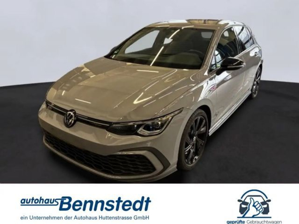 Volkswagen Golf 2023 Benzine