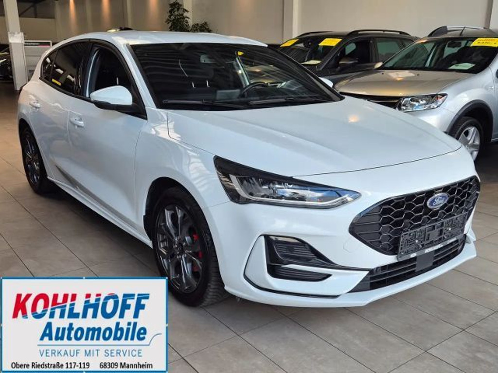 Ford Focus 2023 Benzine