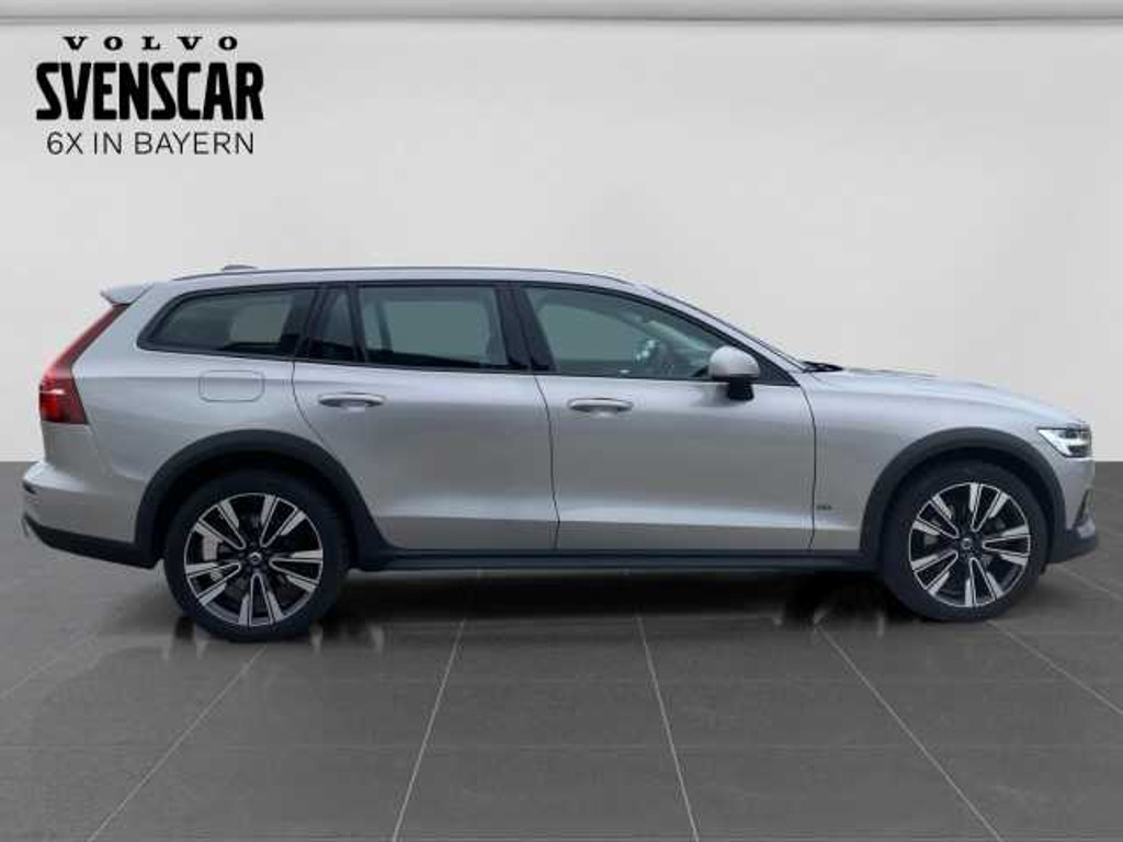 Volvo V60 Cross Country