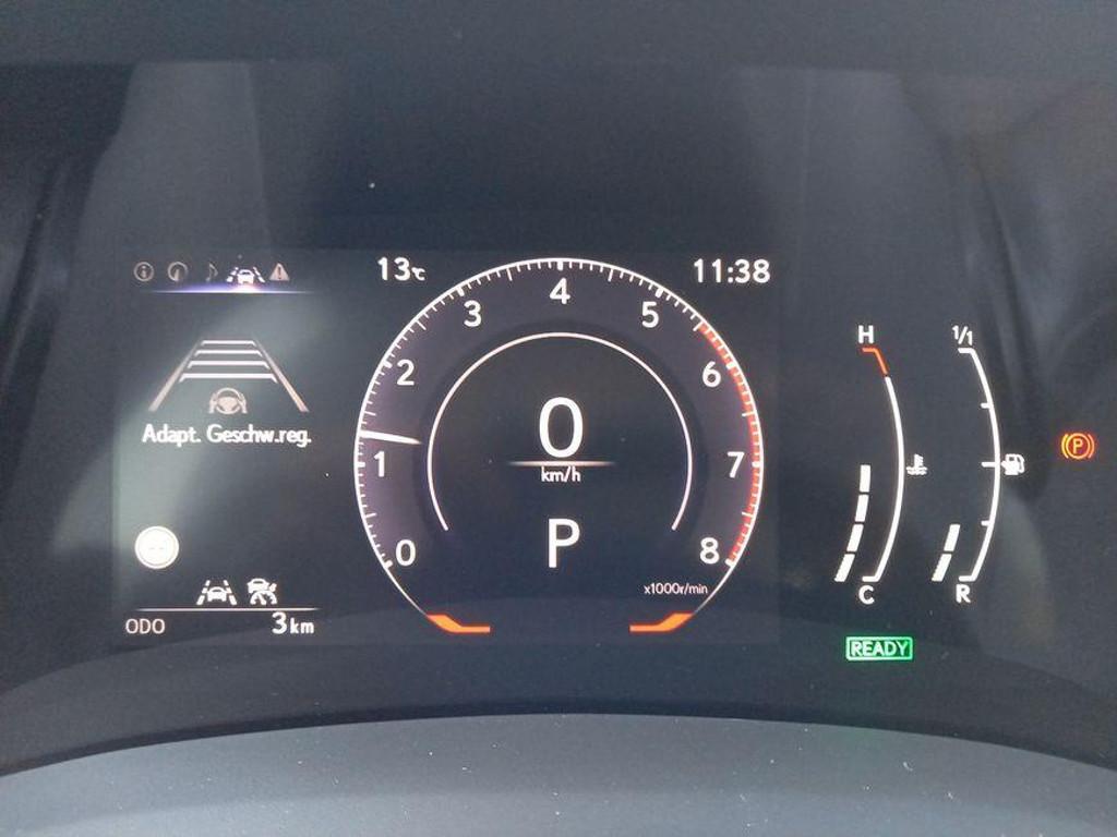 Lexus LBX