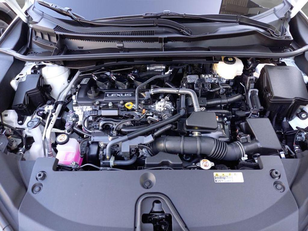 Lexus LBX