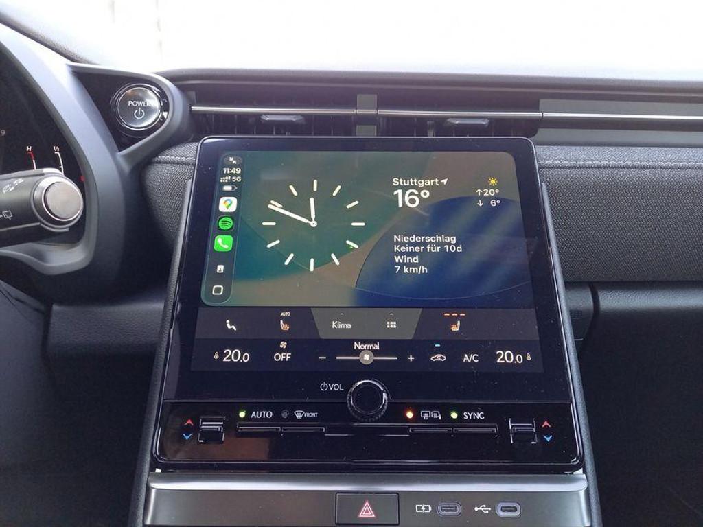 Lexus LBX