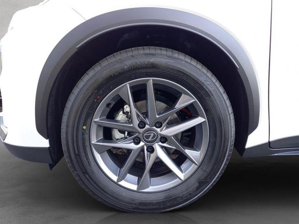 Lexus LBX