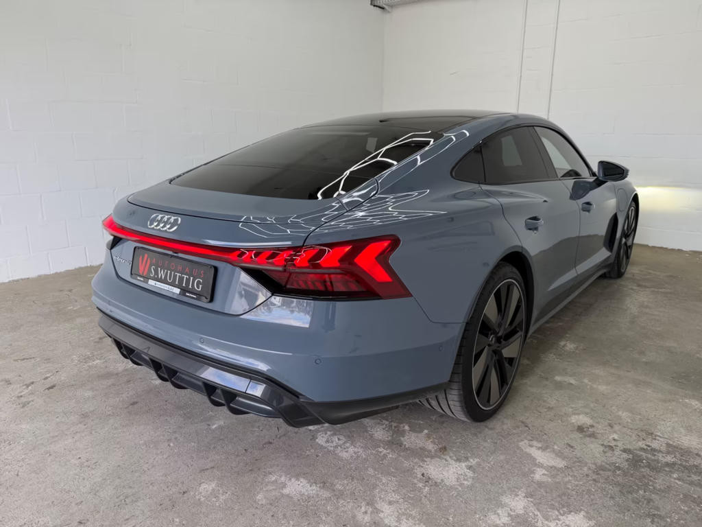 Audi e-tron GT