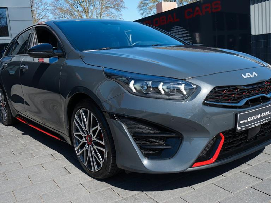 Kia ProCeed