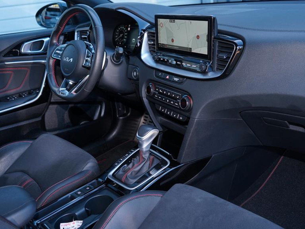 Kia ProCeed