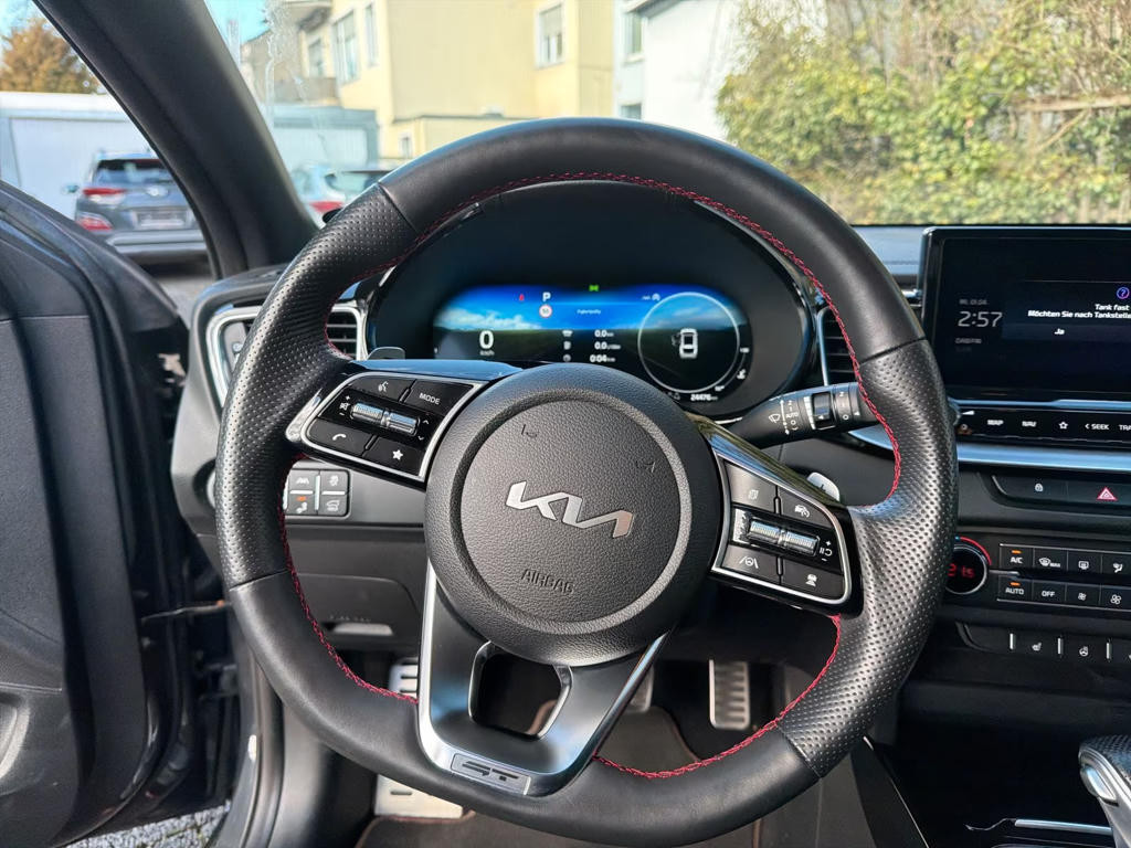 Kia ProCeed