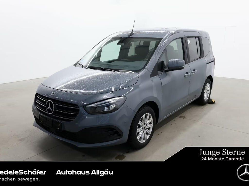 Mercedes-Benz T 180 2023 Benzine