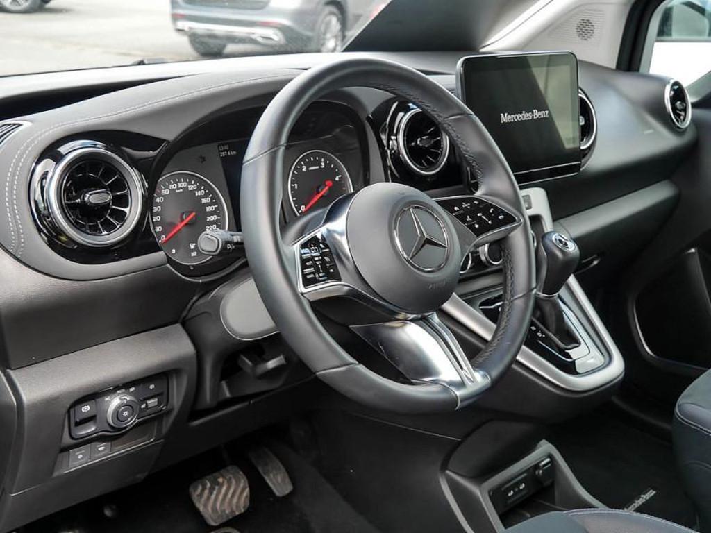 Mercedes-Benz T 180