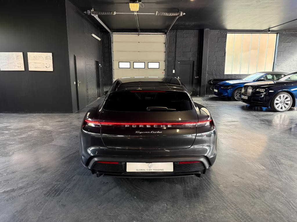 Porsche Taycan