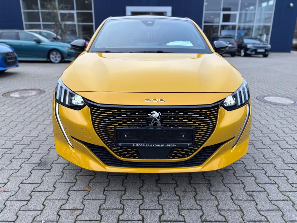 Peugeot e-208