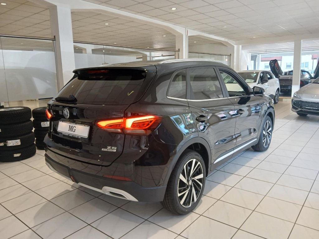MG ZS