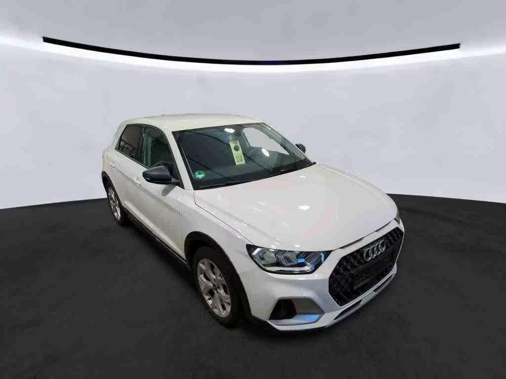 Audi A1 Citycarver 2022 Benzine