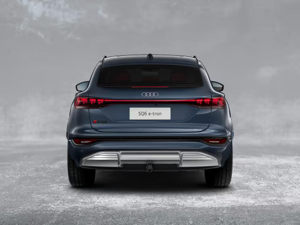 Audi SQ6 e-tron